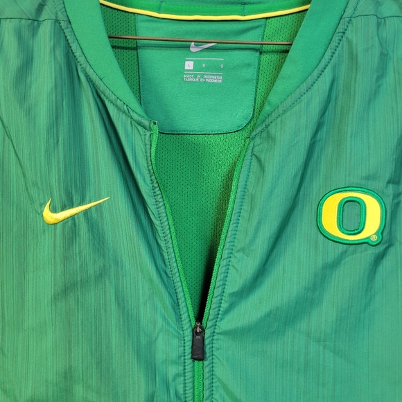 Men's Oregon Zip -Up. - Picture 4 of 8